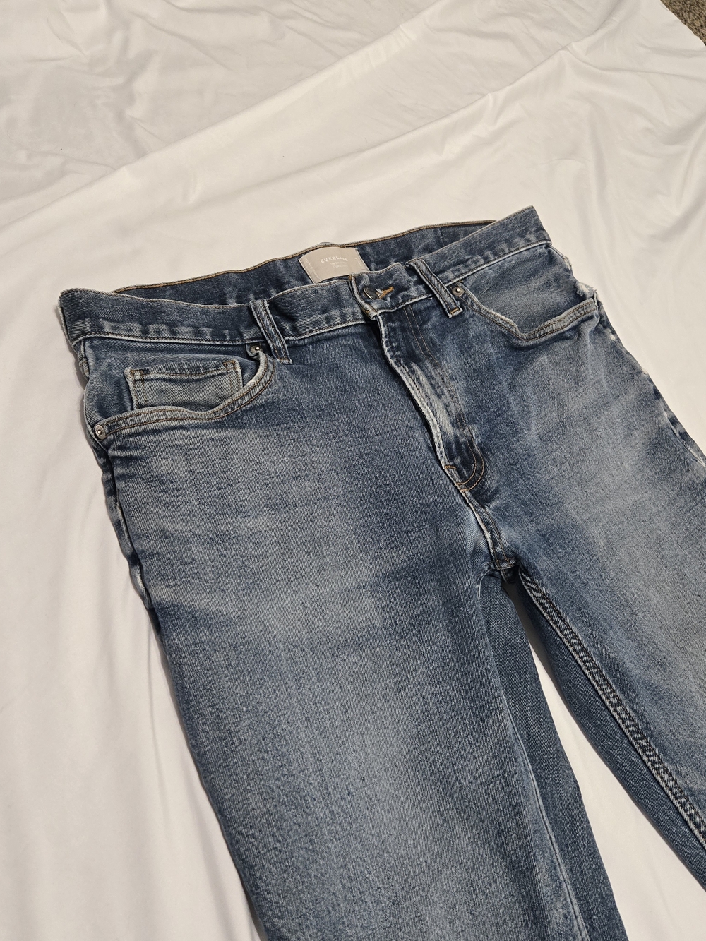 Everlane Men's Slim Straight Jeans in Washed Blue Sz 33x34 - Picture 2 of 9